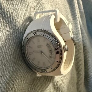 GUESS White Smartwatch Case